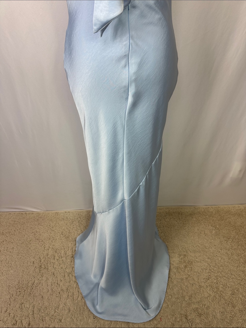 ASTR The Label Varya Satin Cowl Neck Formal Maxi Dress Size Medium Baby Blue - Picture 10 of 13
